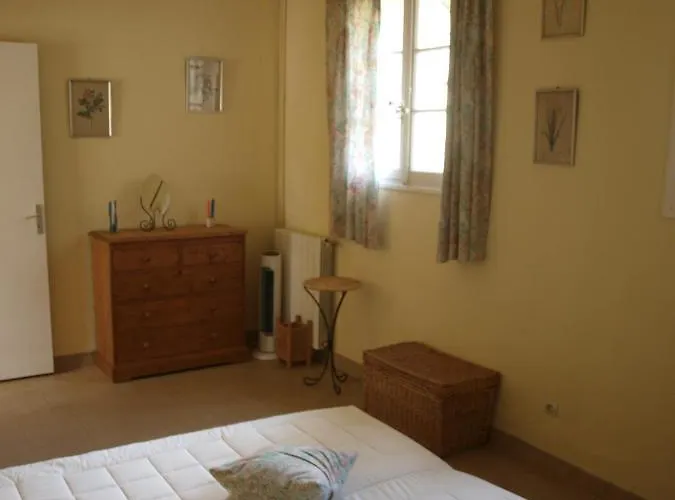 Apartment Rural Du Mas De Coste Cannes-et-Clairan